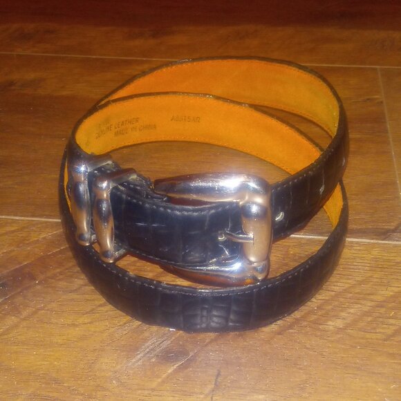 La Rue - Vintage Alligator Embossed Leather Belt - Fits Waist 30" - 34" - Picture 1 of 4